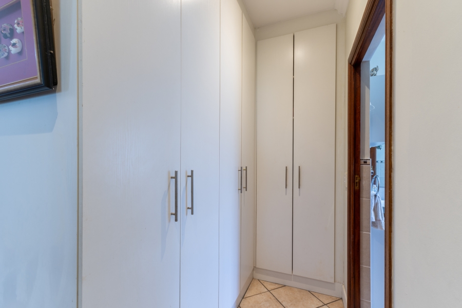 2 Bedroom Property for Sale in Blue Mountain Village Western Cape